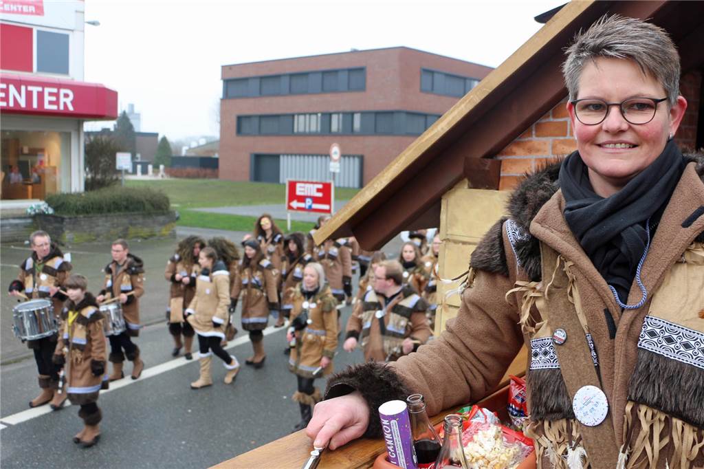 Eindrücke vom Rosenmontag mit dem Spielmannszug der KG.