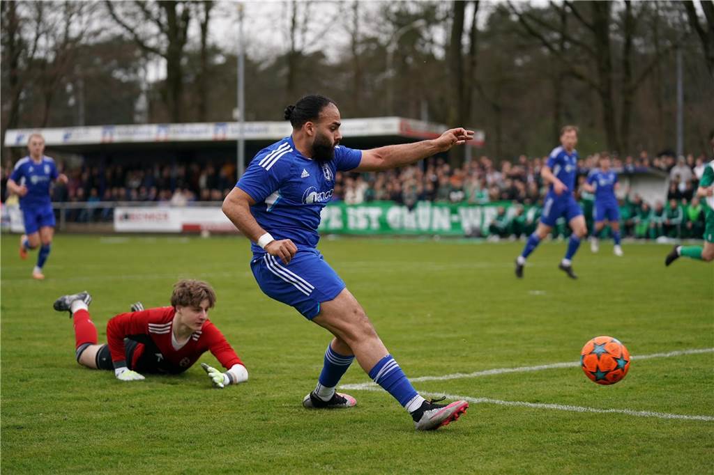 Eindrücke vom Rückspiel zwischen FC und Vorwärts Epe in der Landesliga