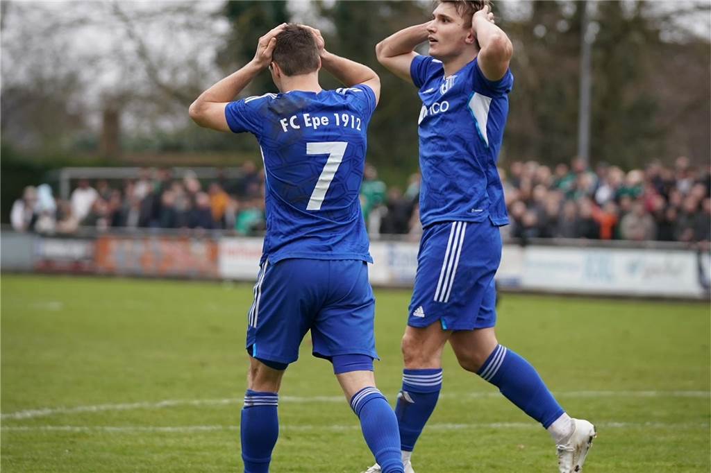 Eindrücke vom Rückspiel zwischen FC und Vorwärts Epe in der Landesliga