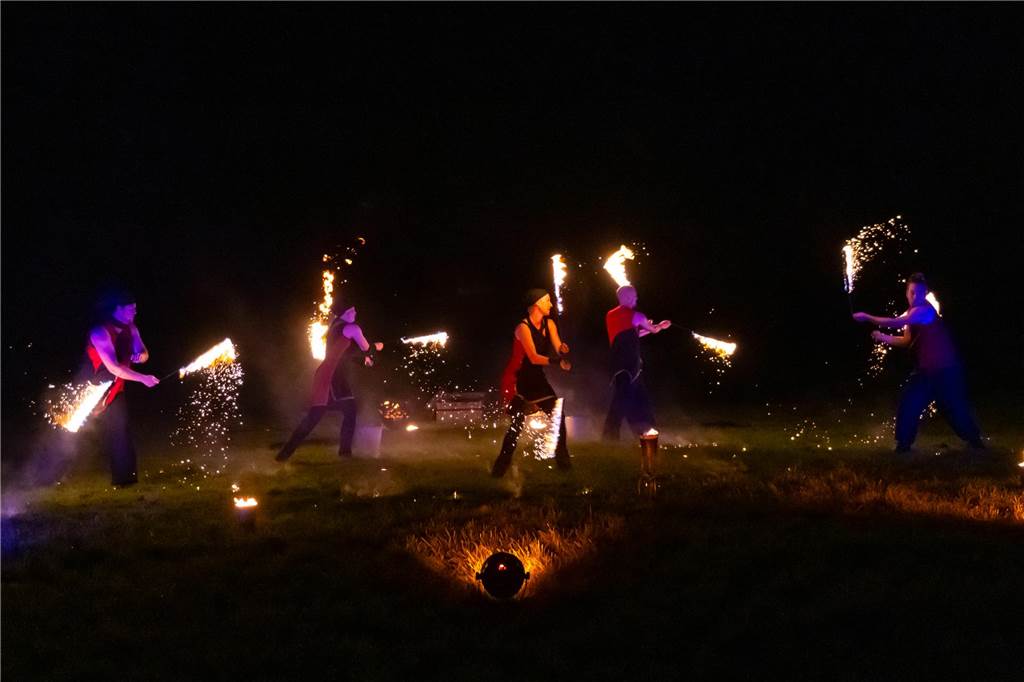 Eindrücke vom Samstagabend auf dem Drachenfest 2024