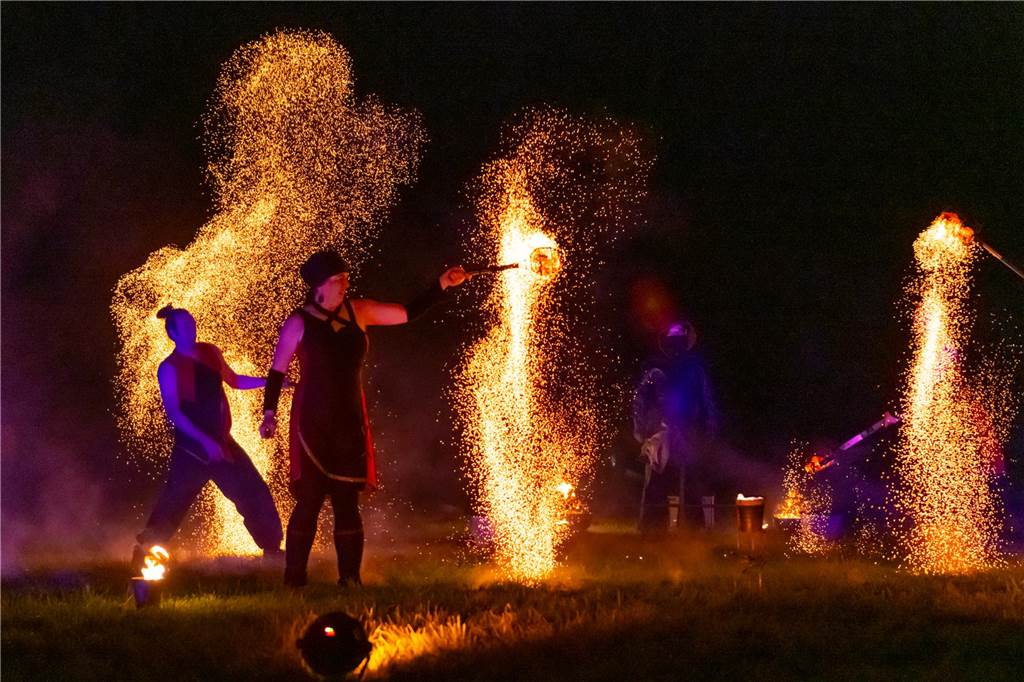 Eindrücke vom Samstagabend auf dem Drachenfest 2024
