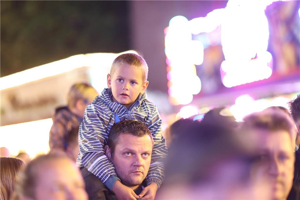 Viele Fotos von Samstagabend: So schön ist Sim-Jü 2023 bei Nacht Eindrücke vom Samstagabend bei Sim-Jü 2023