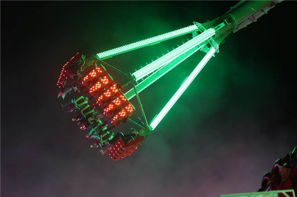 Viele Fotos von Samstagabend: So schön ist Sim-Jü 2023 bei Nacht Eindrücke vom Samstagabend bei Sim-Jü 2023