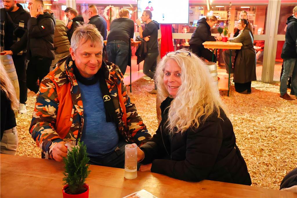Eindrücke vom Schaukelbaum-Abend beim Winterzauber 2024 in Dorsten.