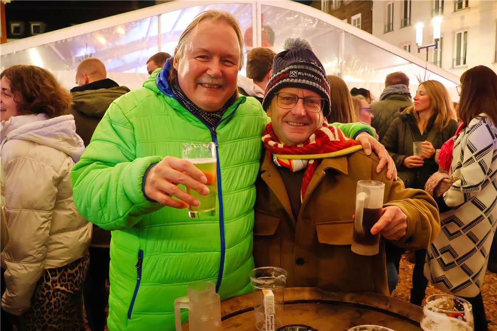 Eindrücke vom Schaukelbaum-Abend beim Winterzauber 2024 in Dorsten.