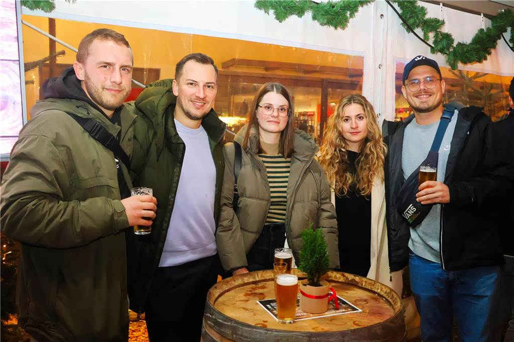 Eindrücke vom Schaukelbaum-Abend beim Winterzauber 2024 in Dorsten.