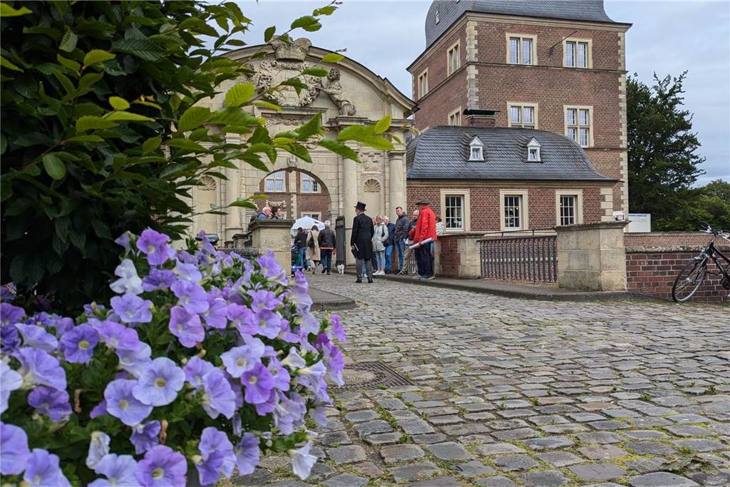 Eindrücke vom Schlösser- und Burgentag rund ums Ahauser Barockschloss.