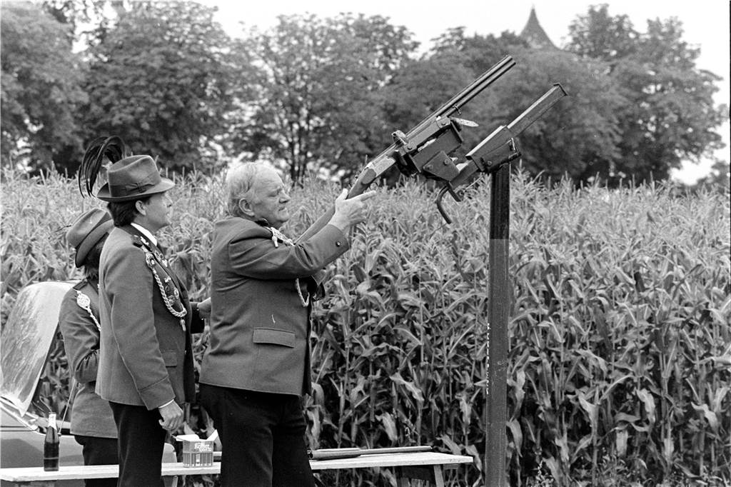 Cappenberger Schützenfest 1985: Wer holte damals den Vogel von der Stange? Eindrücke vom Schützenfest in Cappenberg im August 1985.