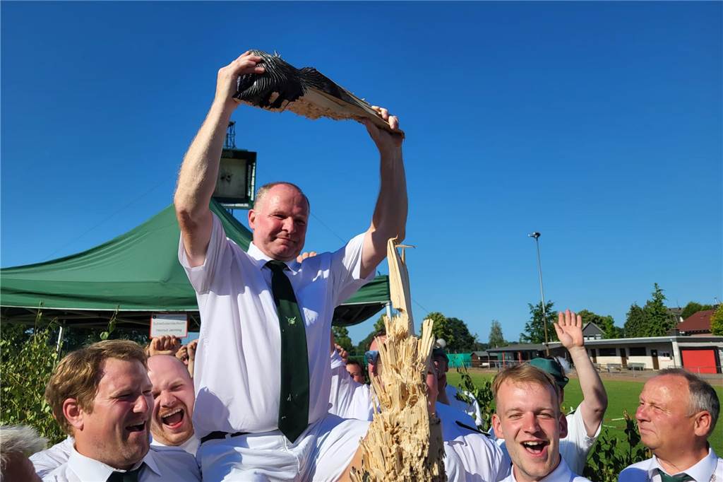 Eindrücke vom Vogelschießen in Hullern