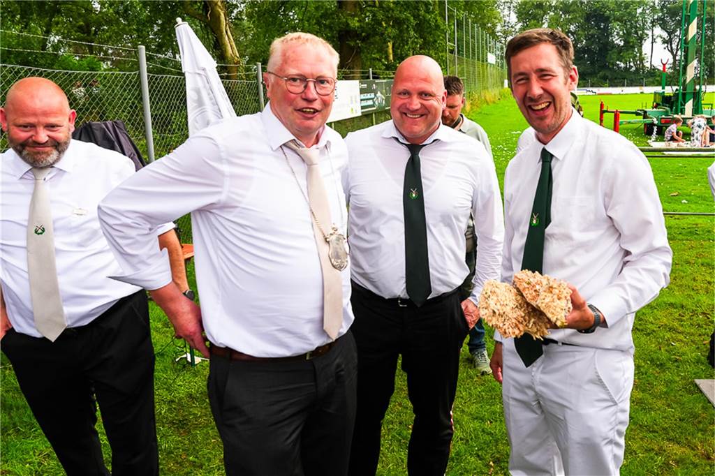 Eindrücke vom Vogelschießen in Lünten
