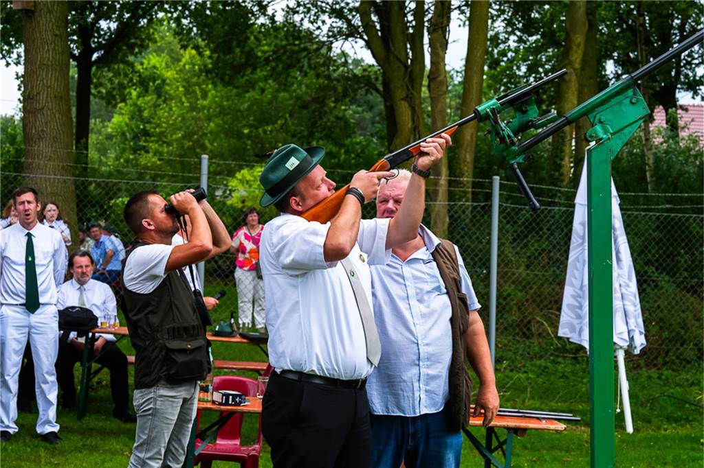 Eindrücke vom Vogelschießen in Lünten