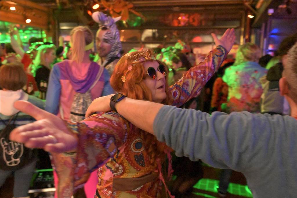 Eindrücke von der After-Zug-Karnevalsparty 2024.