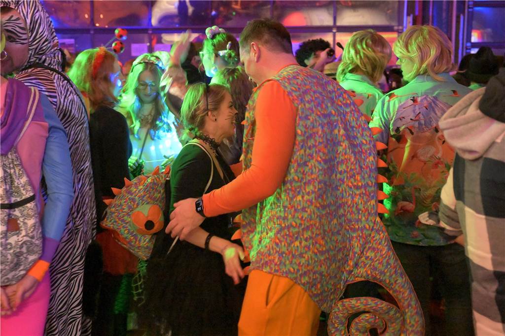 Eindrücke von der After-Zug-Karnevalsparty 2024.
