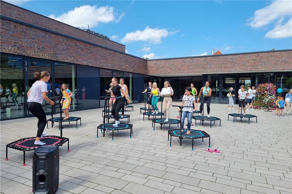 Eindrücke von der Ahauser Gesundheitsmesse 2024 an Tag I (24. August)