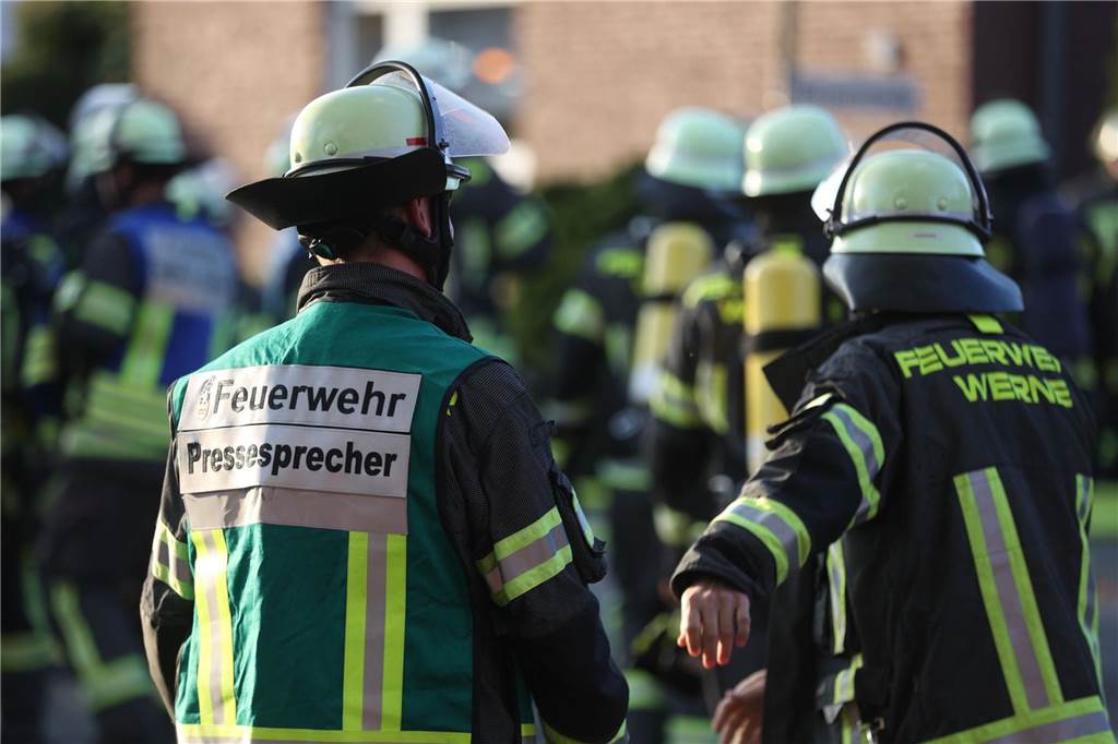 Eindrücke von der Einsatzstelle am Dienstagnachmittag (22.10) an der Körnerstraße in Werne. 