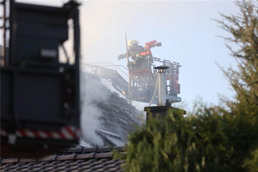 Eindrücke von der Einsatzstelle am Dienstagnachmittag (22.10) an der Körnerstraße in Werne. 