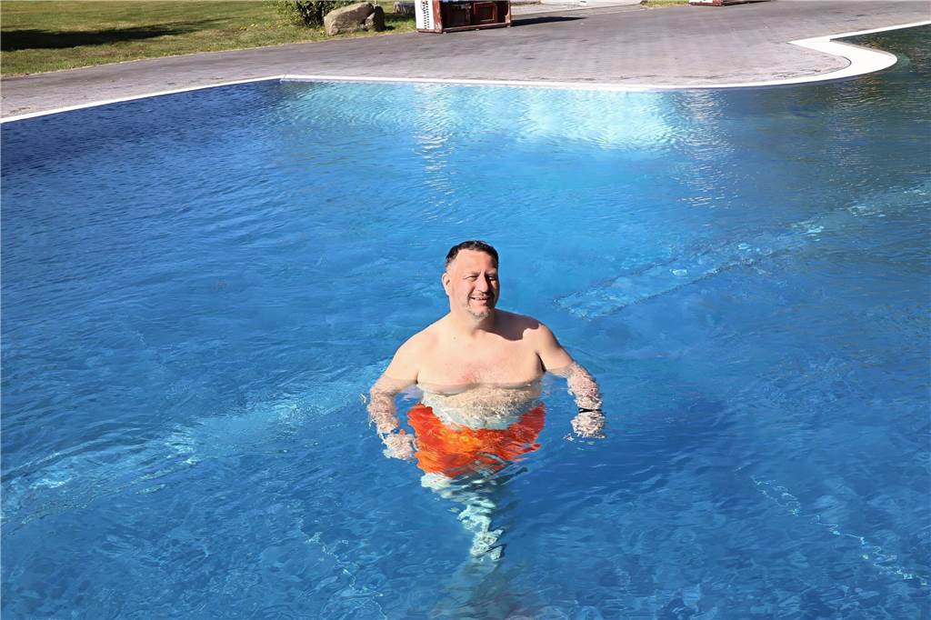 Eindrücke von der Eröffnung der Außensaison im Freizeitbad Atlantis in Dorsten.
