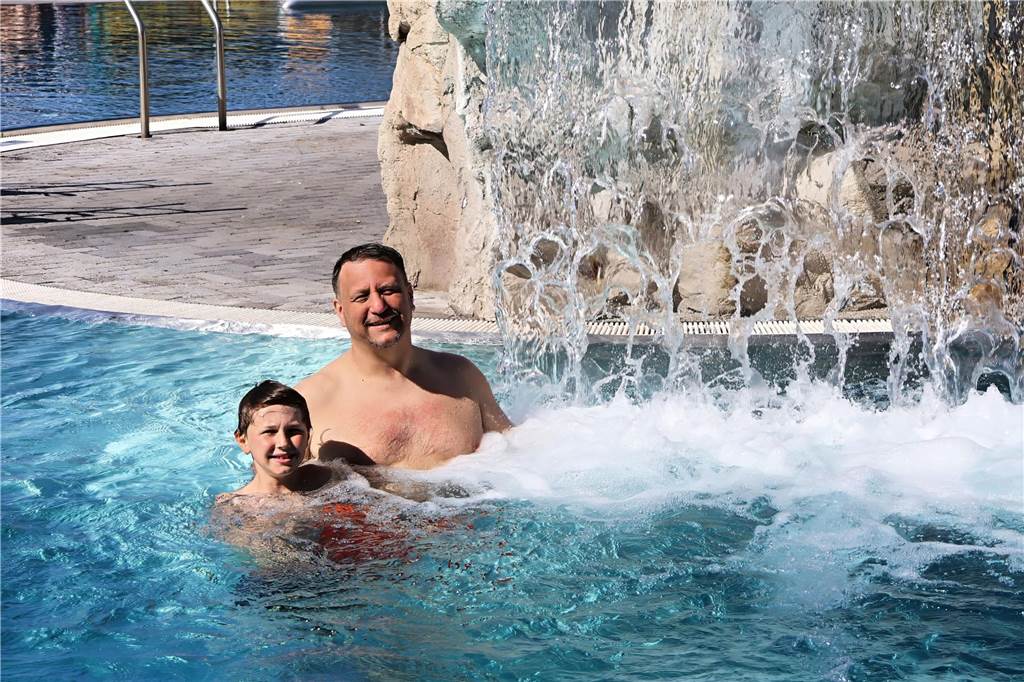 Eindrücke von der Eröffnung der Außensaison im Freizeitbad Atlantis in Dorsten.