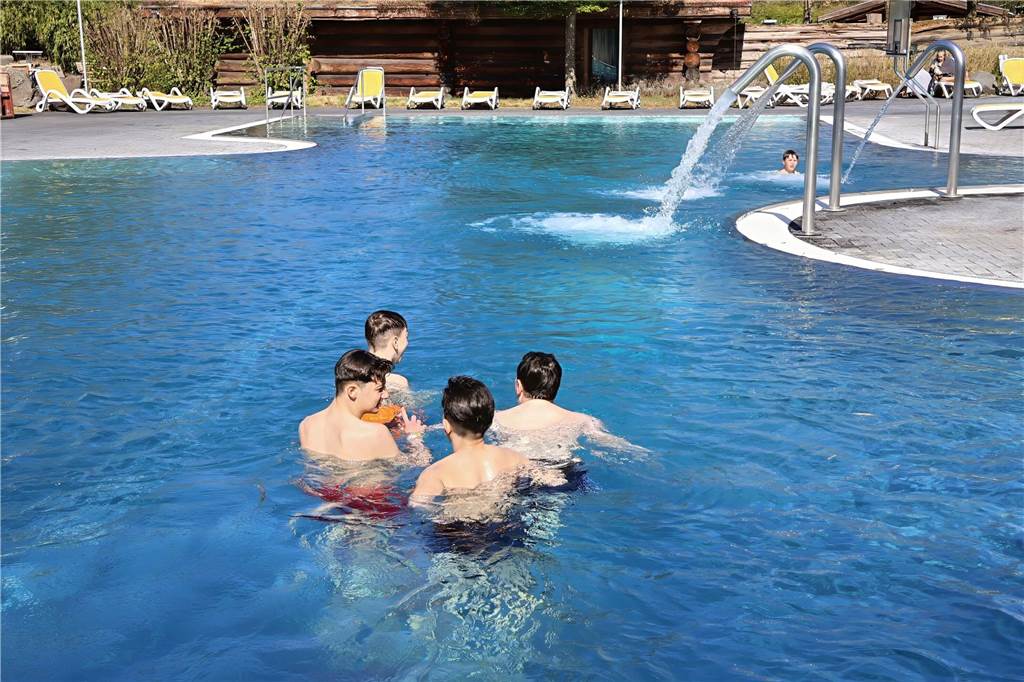 Eindrücke von der Eröffnung der Außensaison im Freizeitbad Atlantis in Dorsten.