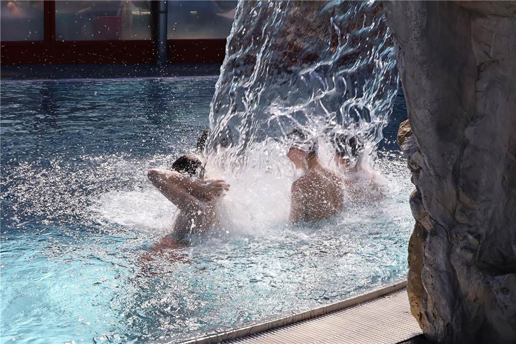 Eindrücke von der Eröffnung der Außensaison im Freizeitbad Atlantis in Dorsten.