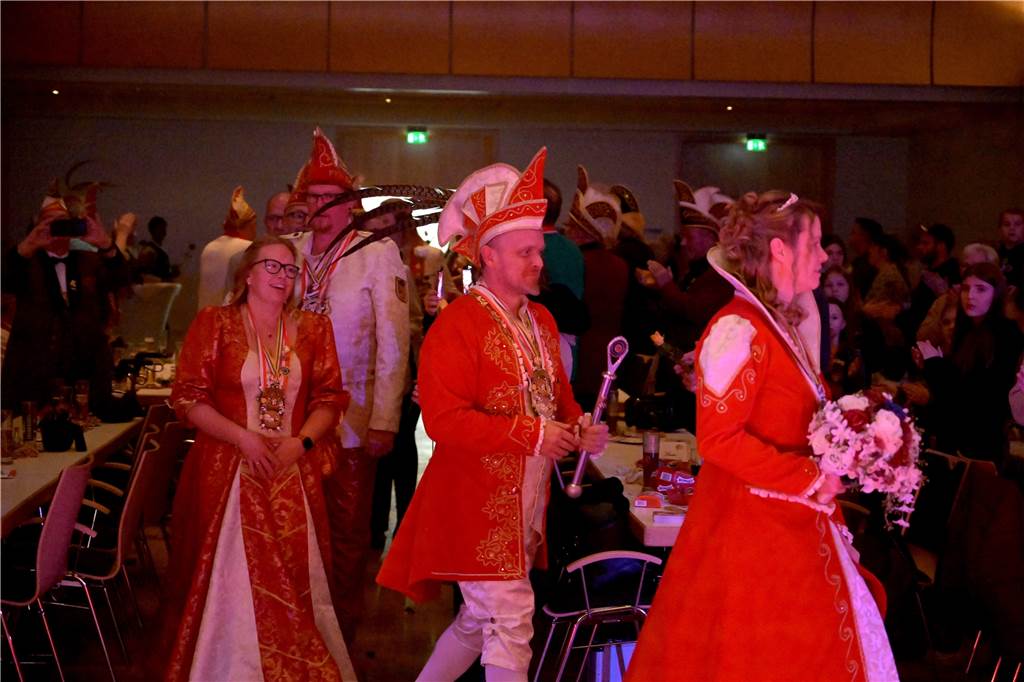 Eindrücke von der Karnevalsparty der Interessensgemeinschaft Werner Karneval am Freitag, 11. November, im Kolpingsaal in Werne.