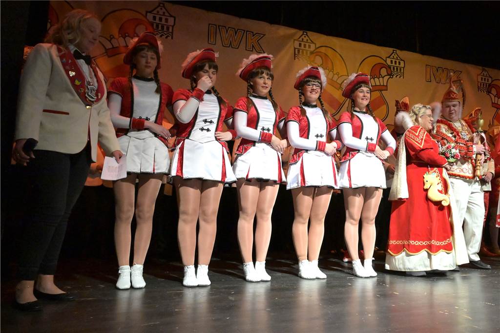 Eindrücke von der Karnevalsparty der Interessensgemeinschaft Werner Karneval am Freitag, 11. November, im Kolpingsaal in Werne.
