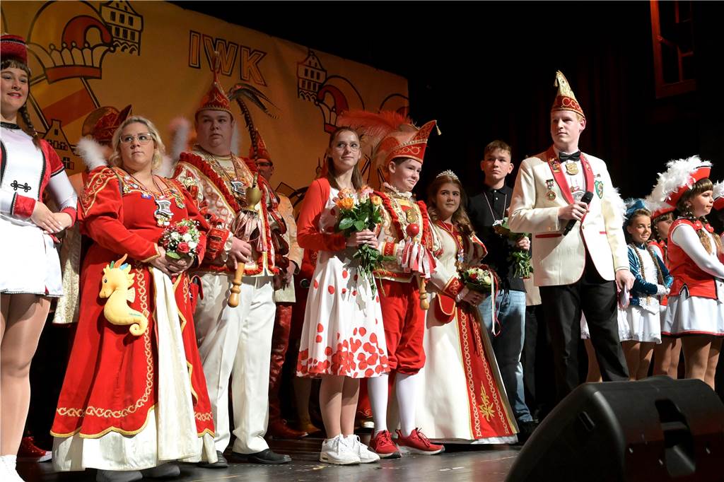 Eindrücke von der Karnevalsparty der Interessensgemeinschaft Werner Karneval am Freitag, 11. November, im Kolpingsaal in Werne.
