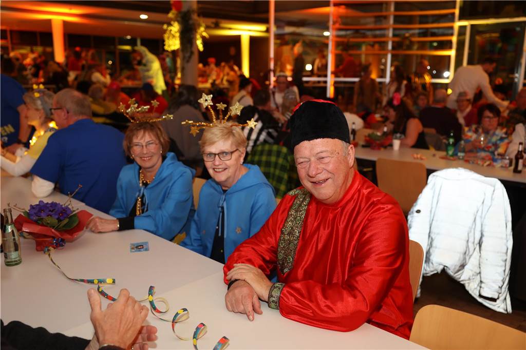 MGV Harmonie und Kolpingfamilie melden sich zurück auf Karnevalsbühne Eindrücke von der Karnevalsveranstaltung in Nordkirchen