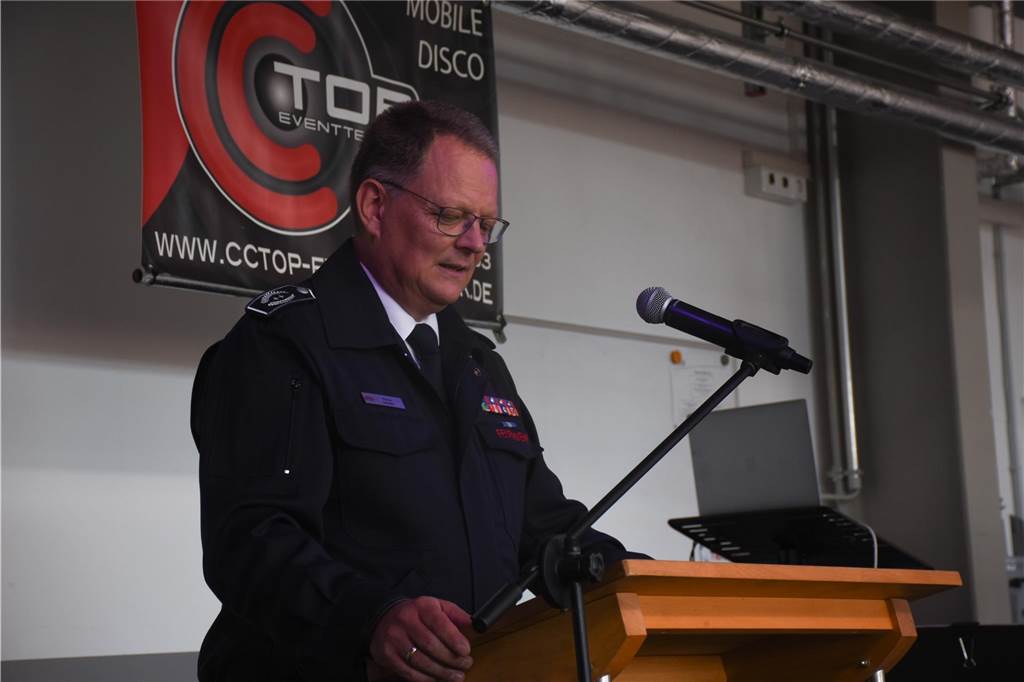 Eindrücke von der offiziellen Übergabe des neuen Feuerwehrgerätehauses in Stockum