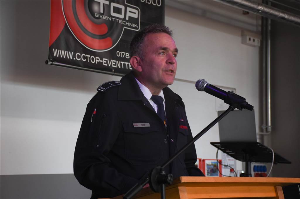 Eindrücke von der offiziellen Übergabe des neuen Feuerwehrgerätehauses in Stockum