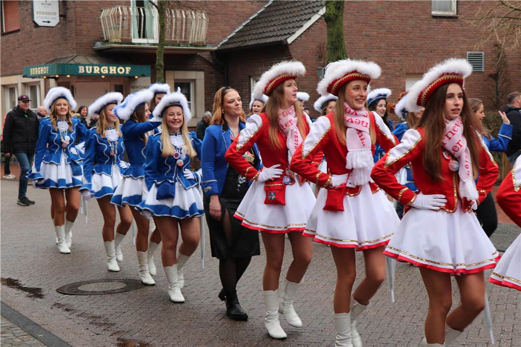 Eindrücke von der Schlüsselübergabe in der Feste Ottenstein