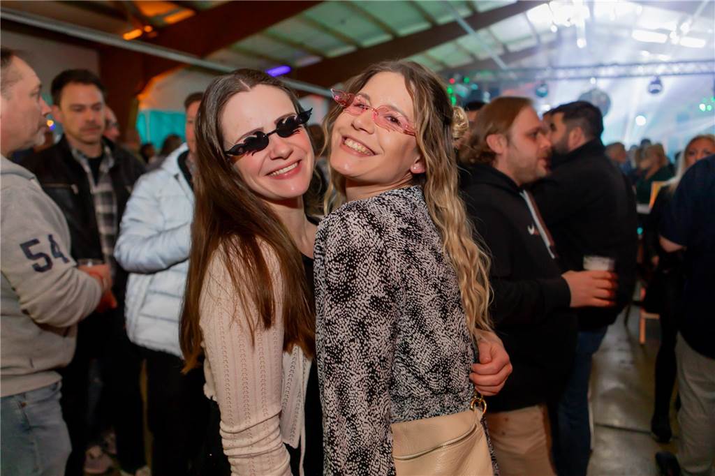 Eindrücke von der Ü30-Party in der Schützenhalle auf der Heide.