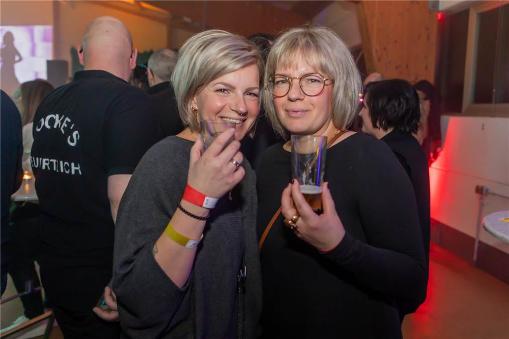 Eindrücke von der Ü30-Party in der Schützenhalle auf der Heide.