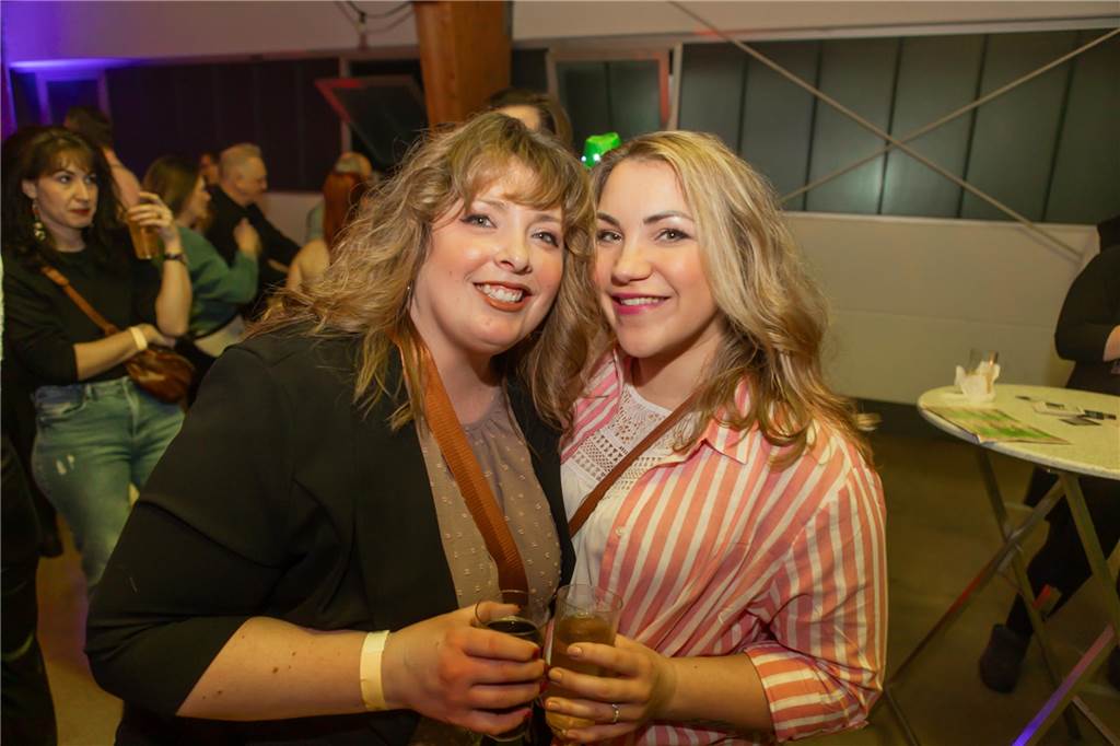 Eindrücke von der Ü30-Party in der Schützenhalle auf der Heide.