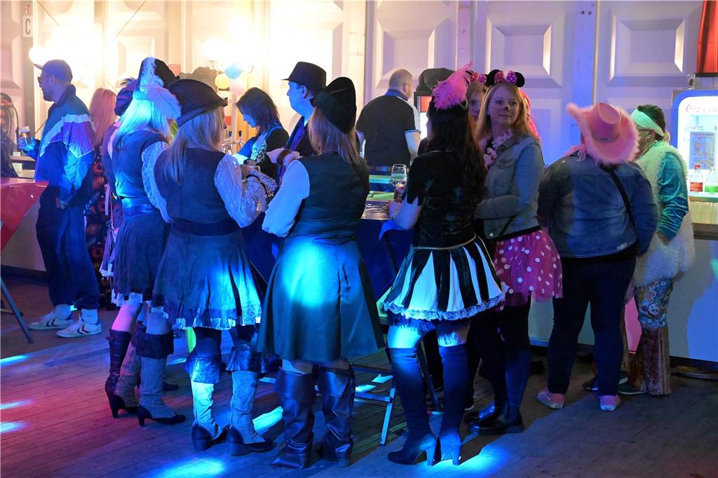 Eindrücke von der Weiberfastnacht in Olfen 2023