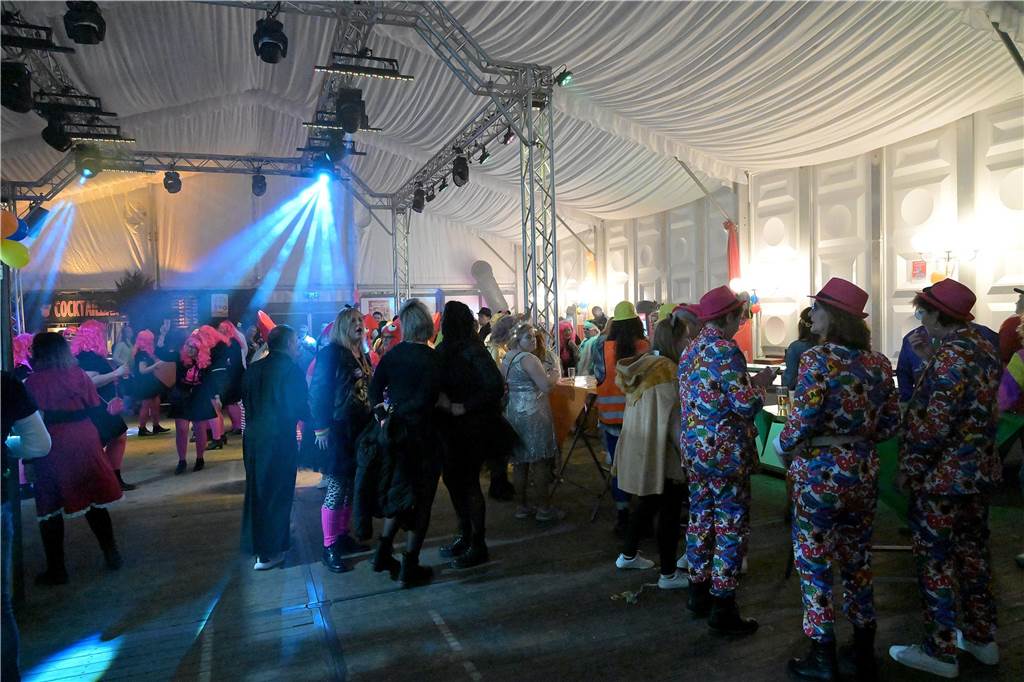 Eindrücke von der Weiberfastnacht in Olfen 2023