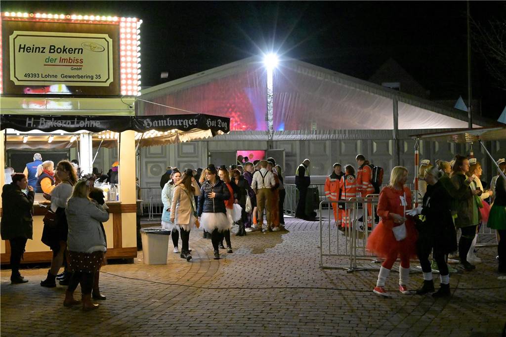 Eindrücke von der Weiberfastnacht in Olfen 2023