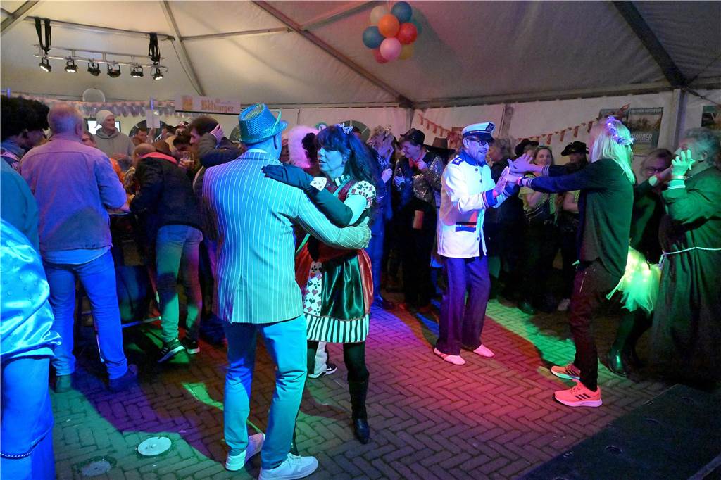 Eindrücke von der Weiberfastnacht in Olfen 2023