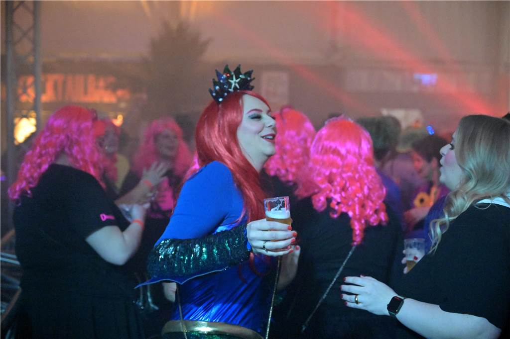 Eindrücke von der Weiberfastnacht in Olfen 2023