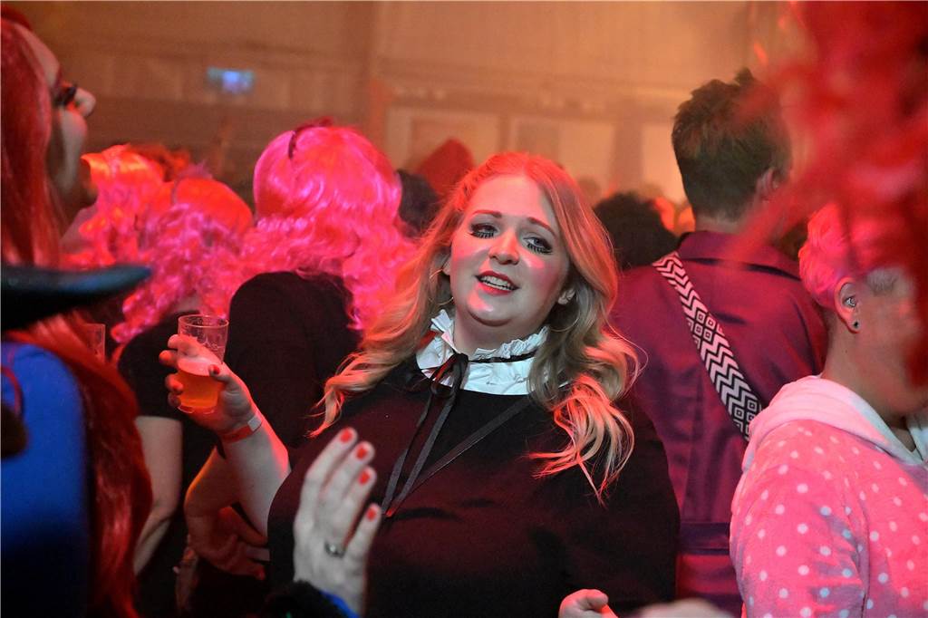 Eindrücke von der Weiberfastnacht in Olfen 2023