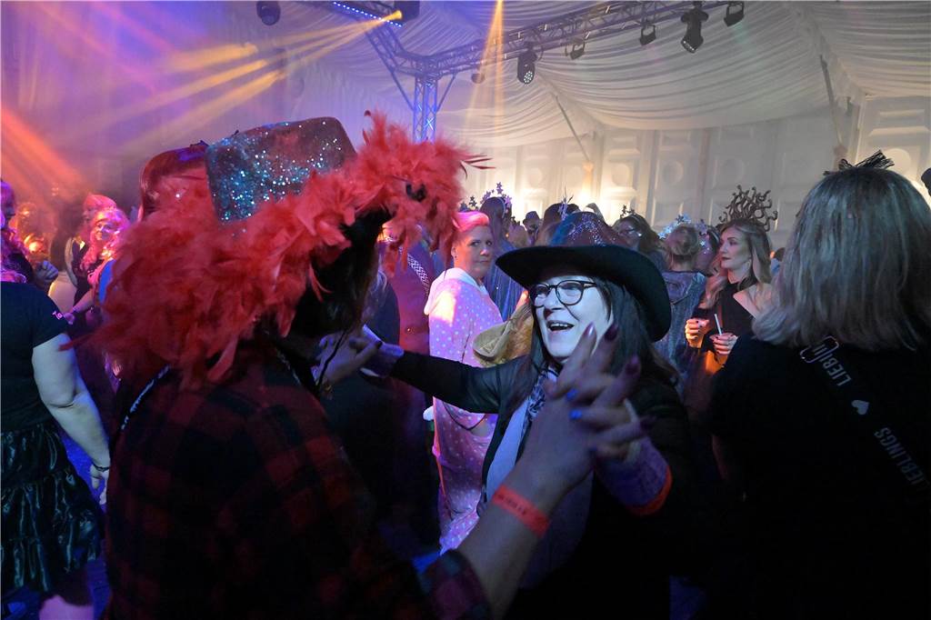 Eindrücke von der Weiberfastnacht in Olfen 2023