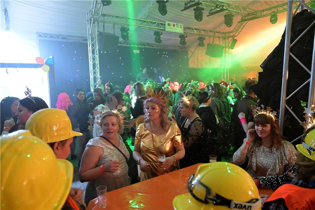 Eindrücke von der Weiberfastnacht in Olfen 2023