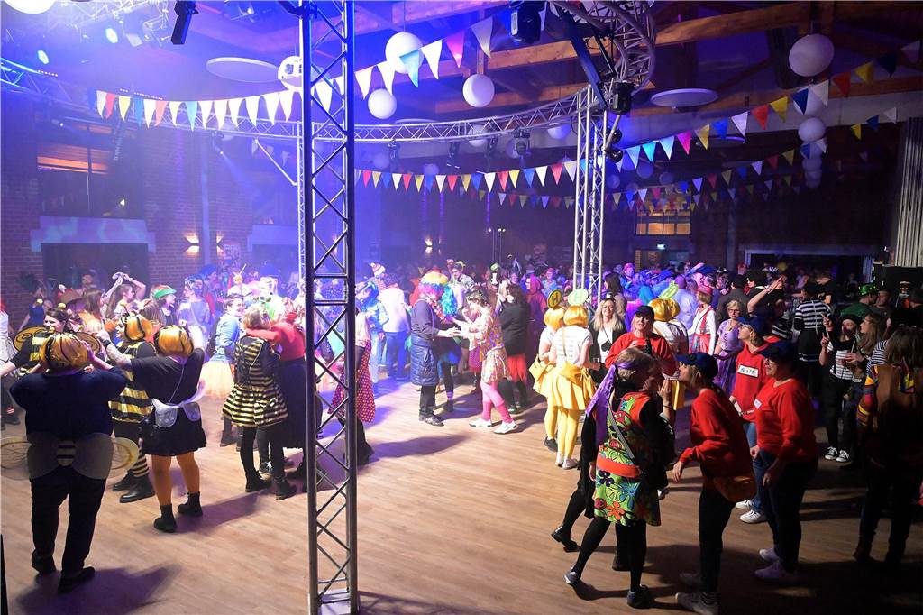 Eindrücke von der Weiberfastnacht in Olfen 2023