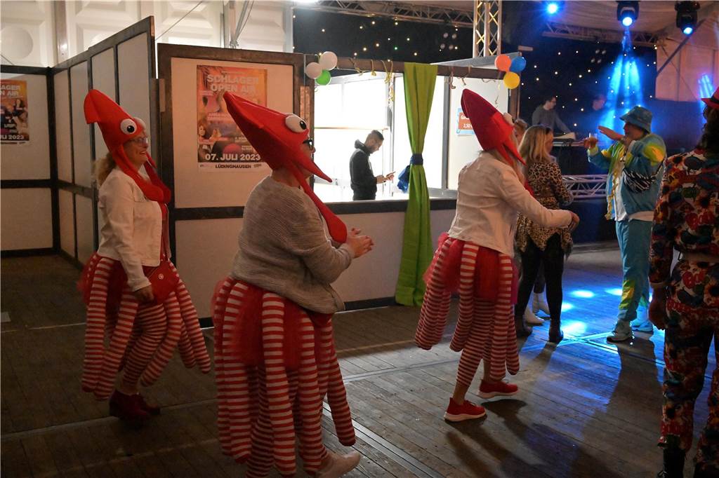 Eindrücke von der Weiberfastnacht in Olfen 2023