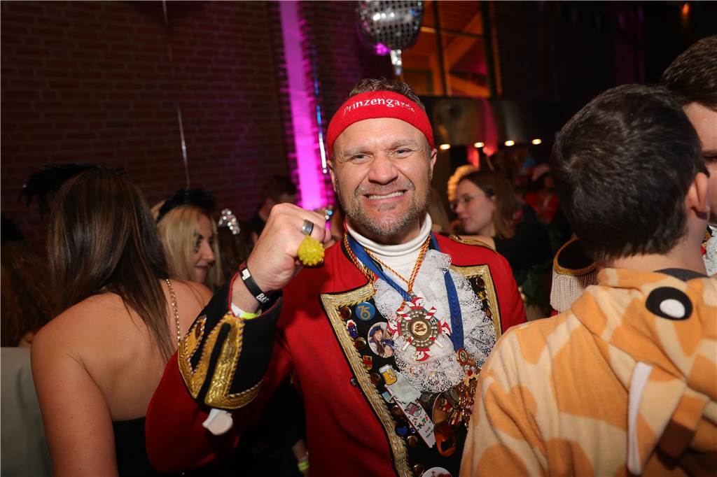 Eindrücke von der Weiberfastnacht in Olfen