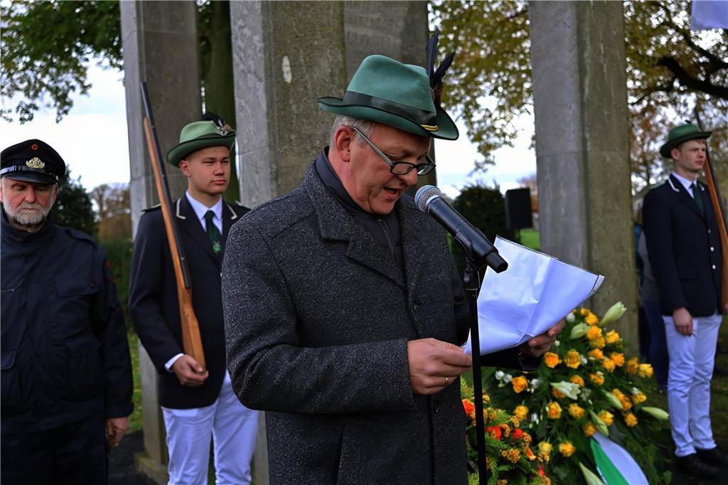 Eindrücke von der Zeremonie zum Volkstrauertag in Dorsten
