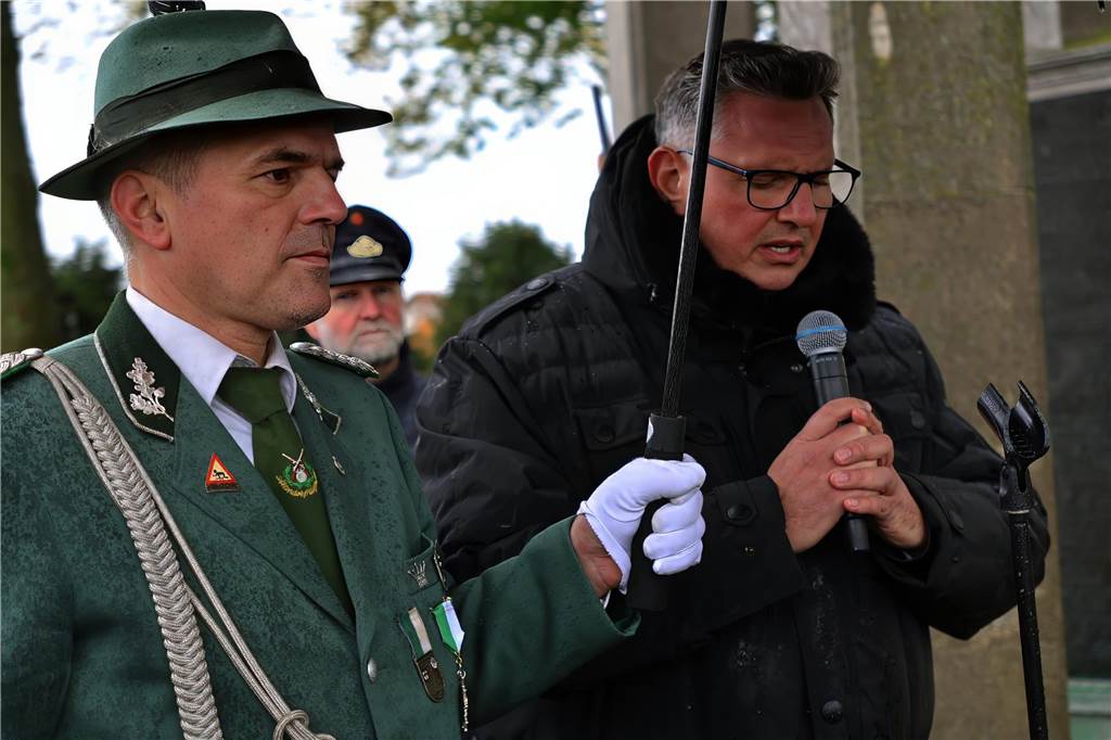 Eindrücke von der Zeremonie zum Volkstrauertag in Dorsten