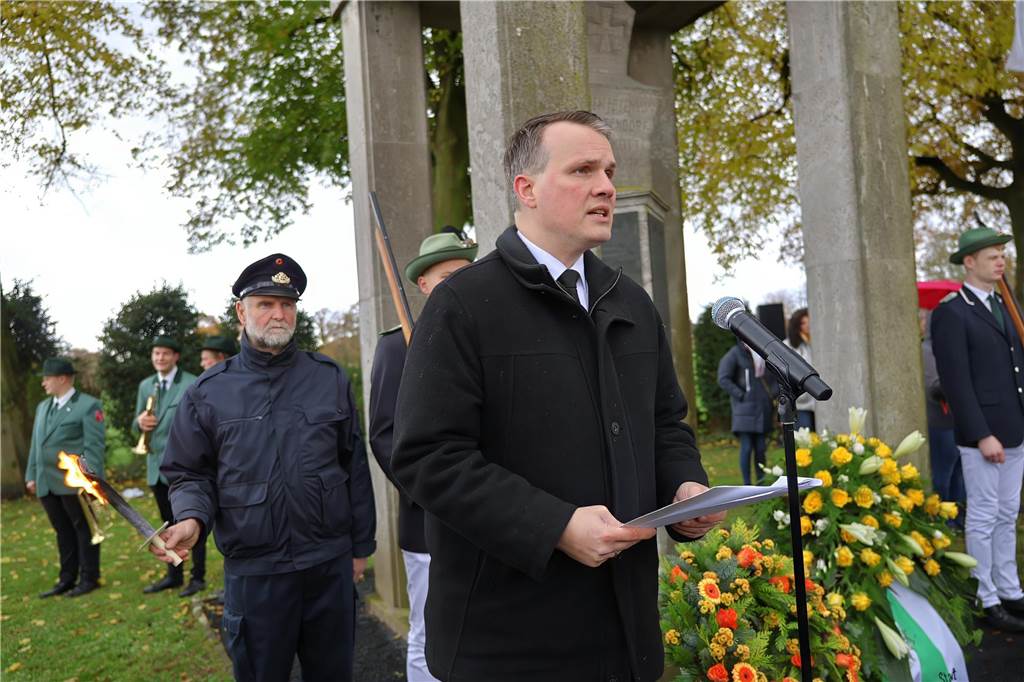 Eindrücke von der Zeremonie zum Volkstrauertag in Dorsten