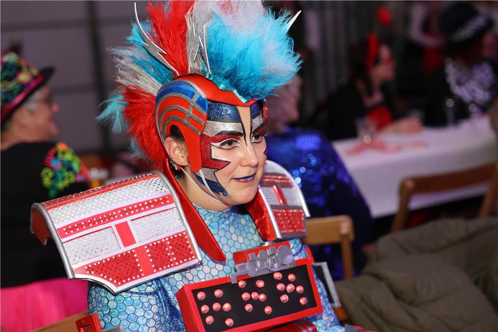 Eindrücke von Weiberfastnacht im Festzelt in Selm 2023