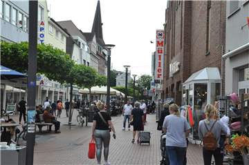 Eine attraktive Innenstadt lädt zum Verweilen und Einkaufen ein - sagen Handelsexperten. Lünen soll da auf einem guten Weg sein, heißt es.